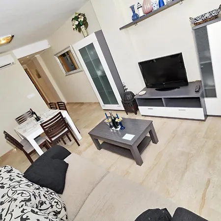 Apartment Almadraba Vyb