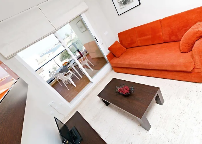 Almadraba Vyb Daire *