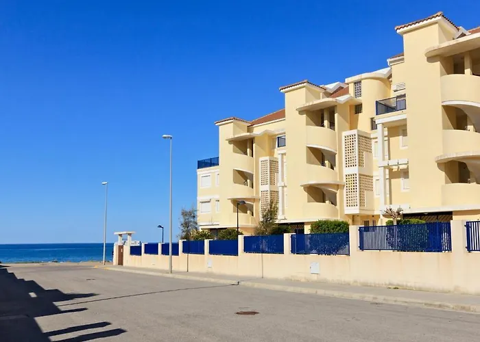 Almadraba Vyb アパート *